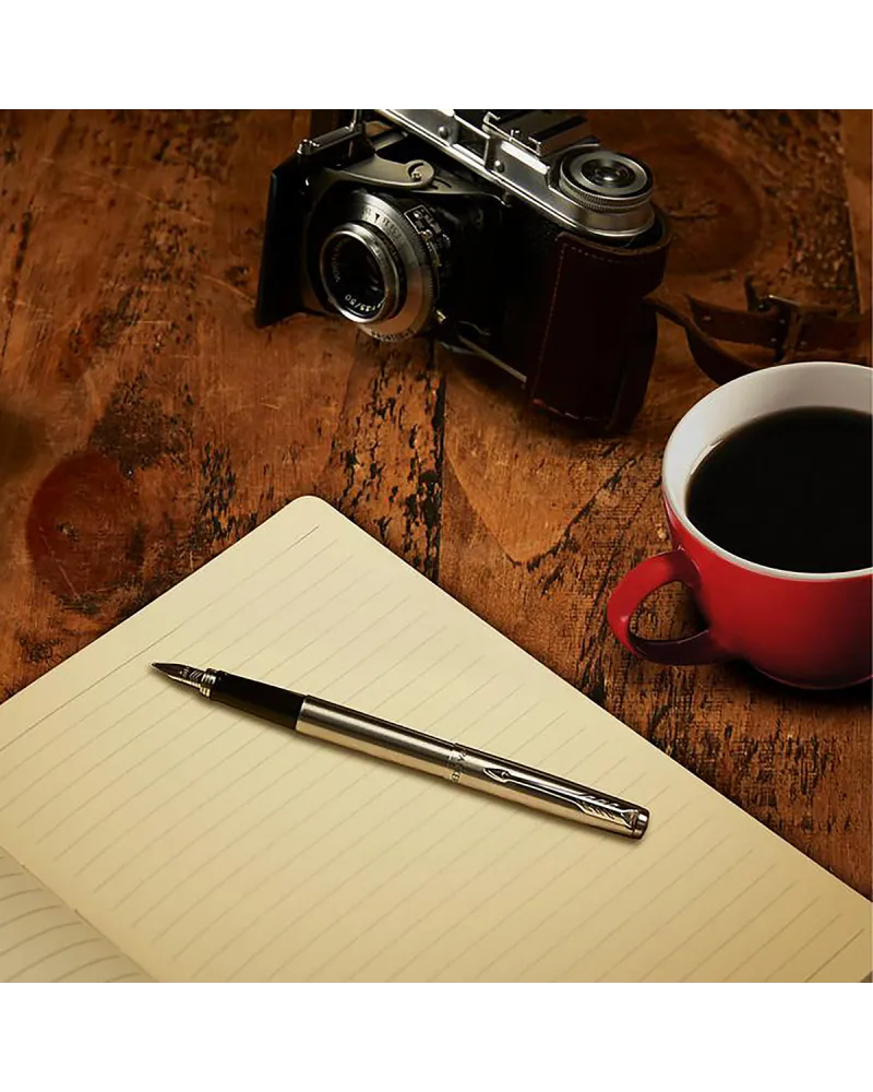 Pi&oacute;ro wieczne Parker Jotter Stalowy CT (2030946)