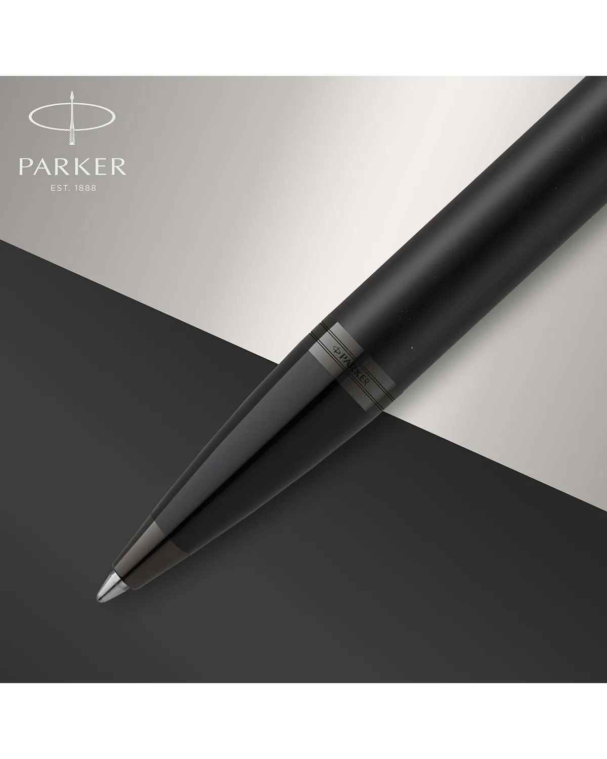 Zestaw Prezentowy Długopis + Pióro  Parker IM Achromatic Czarny + Naszyjnik (2127618/8)