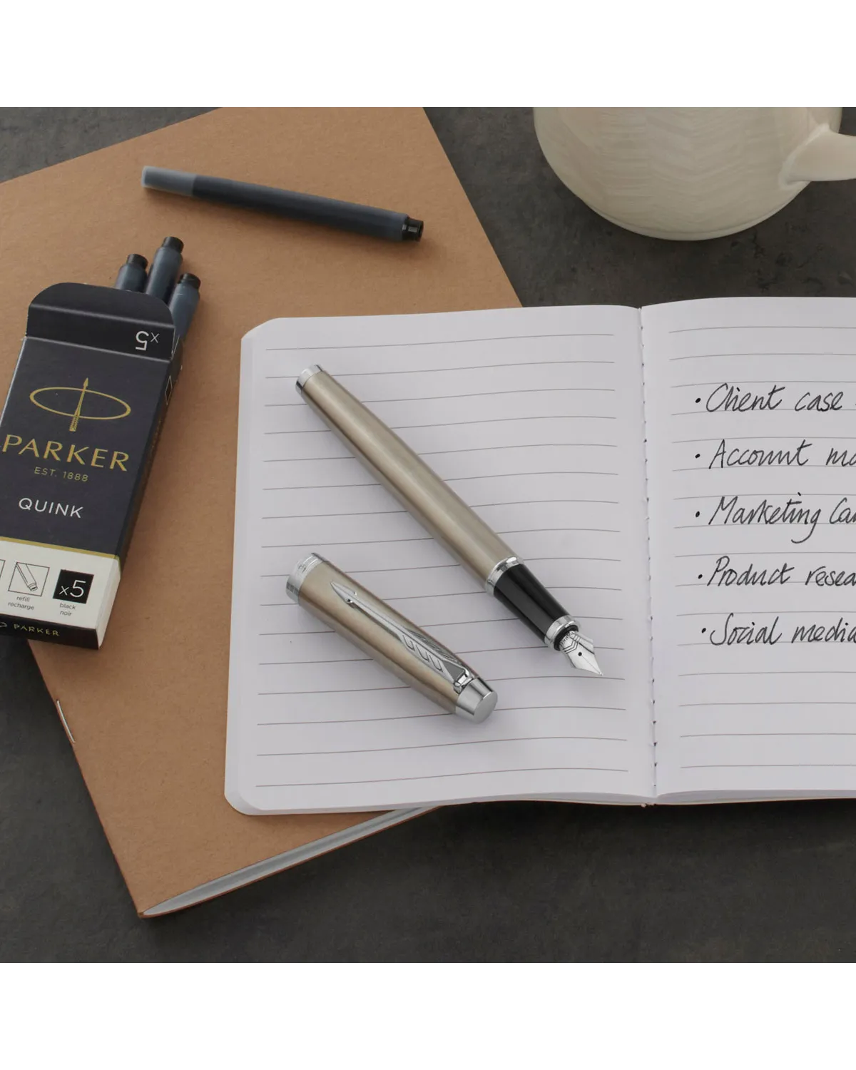 Zestaw Prezentowy Pióro wieczne Parker IM Stainless Steel CT + Bransoleta (2143635/11)