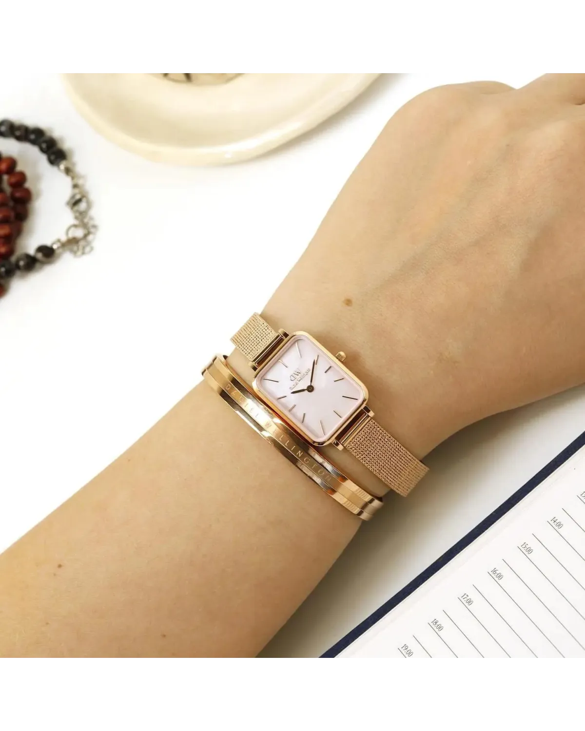 ZEGAREK DAMSKI DANIEL WELLINGTON Quadro Pressed Melrose Pearl 20mm DW00100510 + BOX (zw505o)