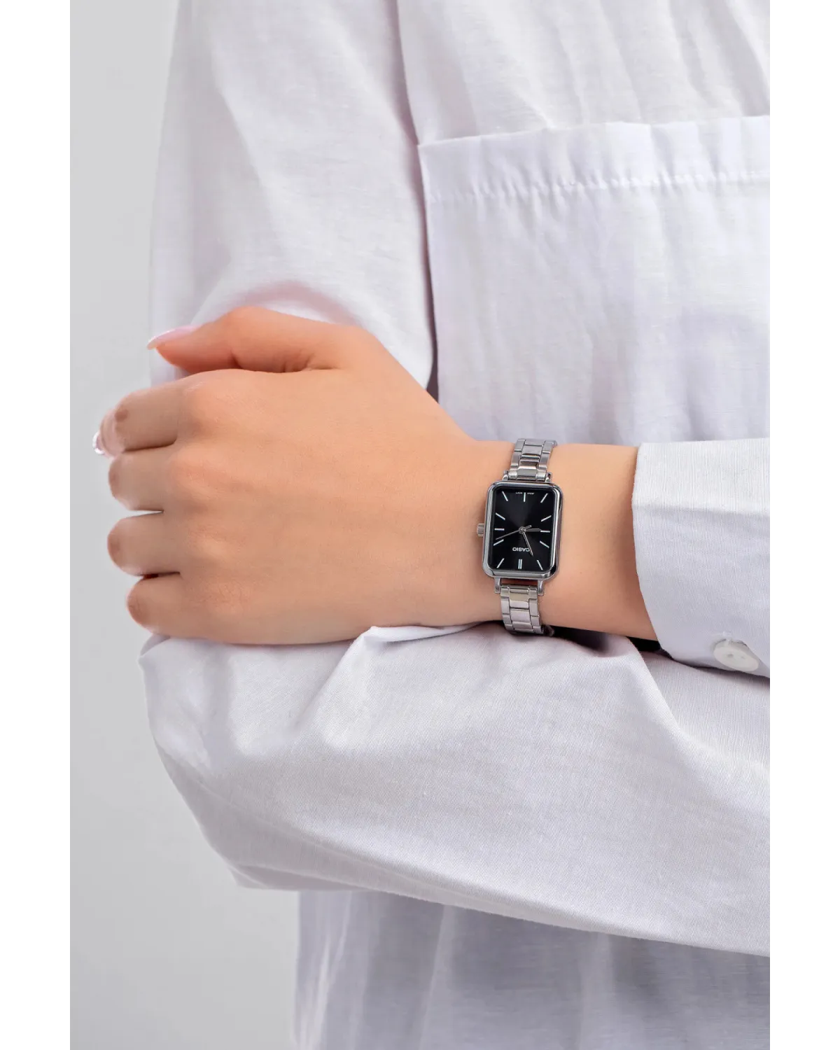 ZEGAREK DAMSKI CASIO LTP-V009D-1E + BOX ZEGAREK DAMSKI CASIO LTP-V009D-1E + BOX