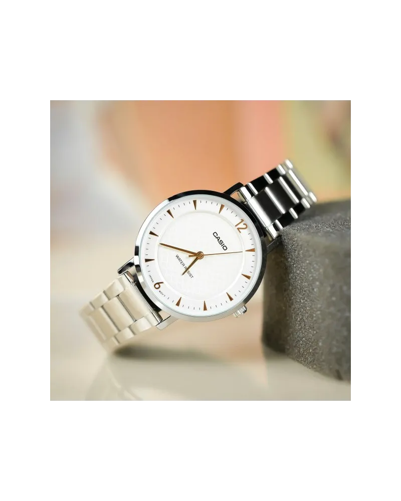 ZEGAREK DAMSKI CASIO LTP-VT04D-7A (zd659d) + BOX ZEGAREK DAMSKI CASIO LTP-VT04D-7A (zd659d) + BOX