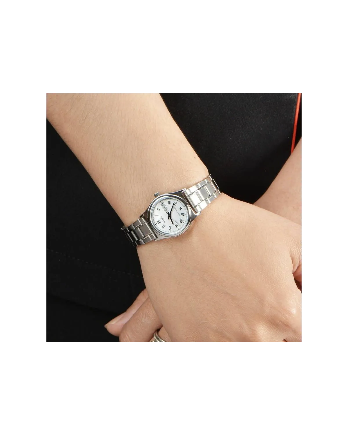 ZEGAREK DAMSKI CASIO LTP-V006D-7B + BOX ZEGAREK DAMSKI CASIO LTP-V006D-7B + BOX