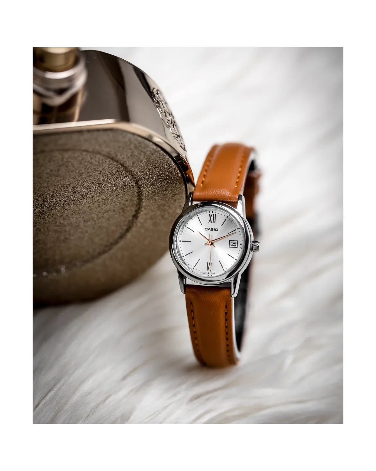 ZEGAREK DAMSKI CASIO LTP-V002L-7B3UDF (zd584k) + BOX ZEGAREK DAMSKI CASIO LTP-V002L-7B3UDF (zd584k) + BOX
