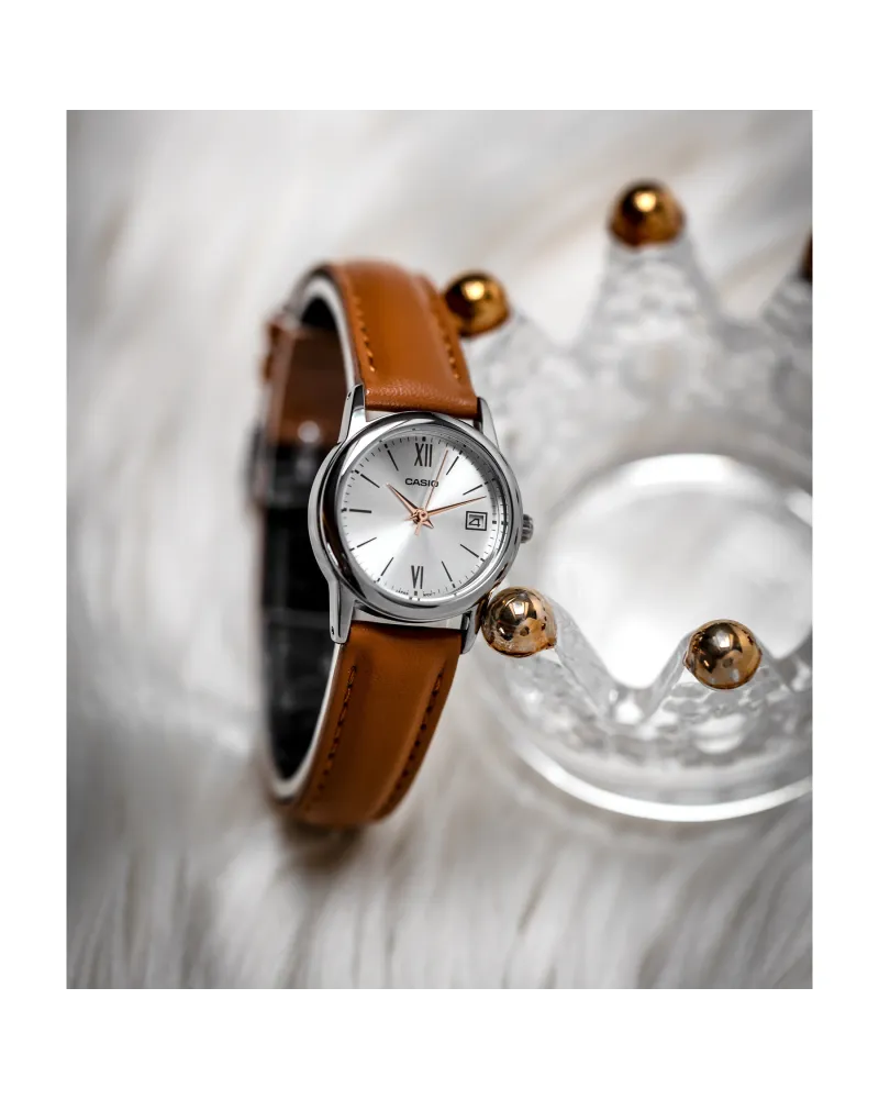 ZEGAREK DAMSKI CASIO LTP-V002L-7B3UDF (zd584k) + BOX ZEGAREK DAMSKI CASIO LTP-V002L-7B3UDF (zd584k) + BOX