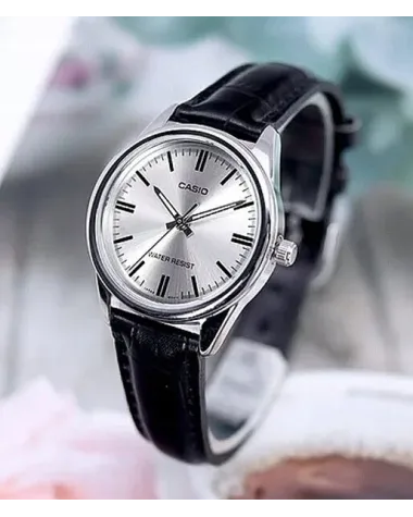 Zegarek Damski Casio Collection LTP-V005L- 7A (zd582g) + BOX Zegarek Damski Casio Collection LTP-V005L- 7A (zd582g) + BOX