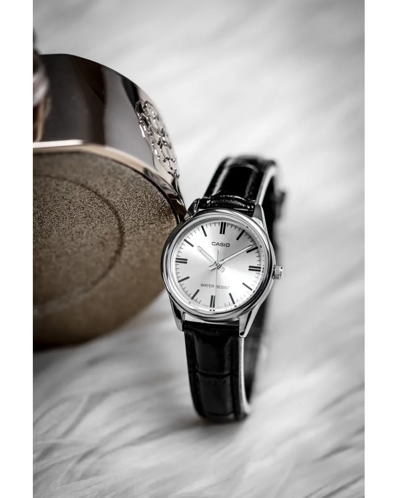 Zegarek Damski Casio Collection LTP-V005L- 7A (zd582g) + BOX Zegarek Damski Casio Collection LTP-V005L- 7A (zd582g) + BOX