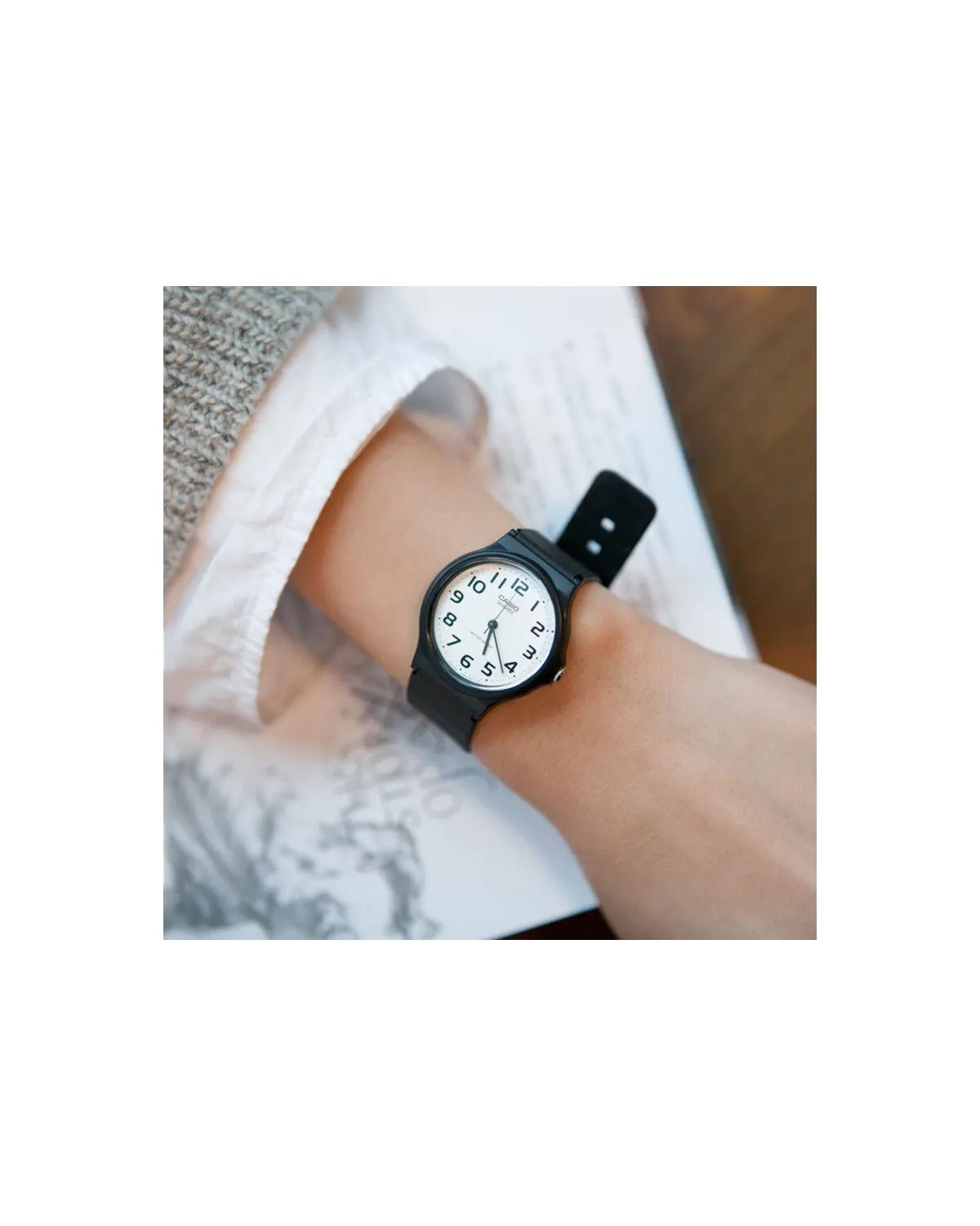 ZEGAREK UNISEX CASIO MQ-24-7B2 + BOX ZEGAREK UNISEX CASIO MQ-24-7B2 + BOX