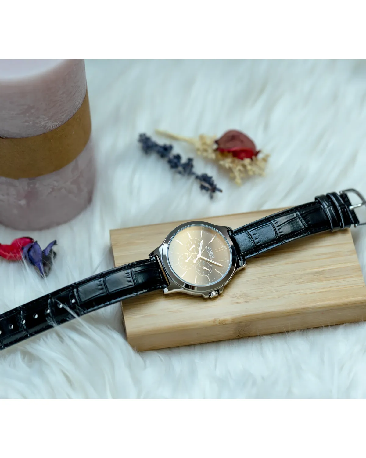 ZEGAREK MĘSKI CASIO MTP-V300L-1A (zd085b) + BOX ZEGAREK MĘSKI CASIO MTP-V300L-1A (zd085b) + BOX
