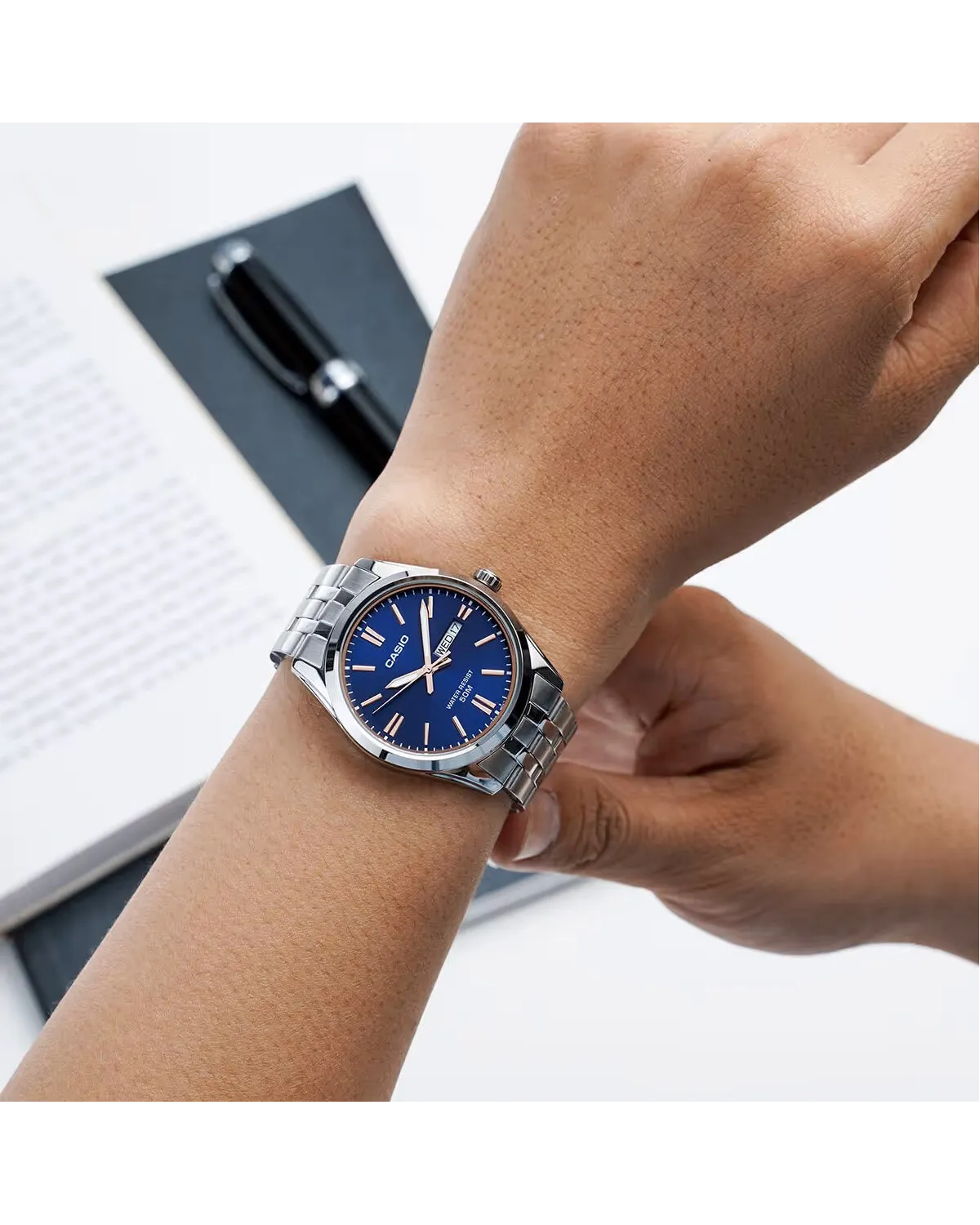 ZEGAREK MĘSKI CASIO MTP-1335D-2A2 (zd026c) + BOX ZEGAREK MĘSKI CASIO MTP-1335D-2A2 (zd026c) + BOX