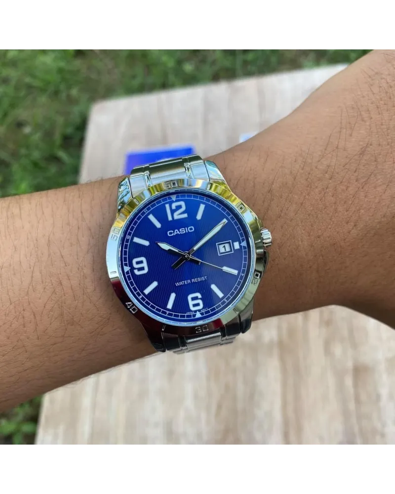 ZEGAREK MĘSKI CASIO MTP-V004D-2B (zd047g) + BOX ZEGAREK MĘSKI CASIO MTP-V004D-2B (zd047g) + BOX
