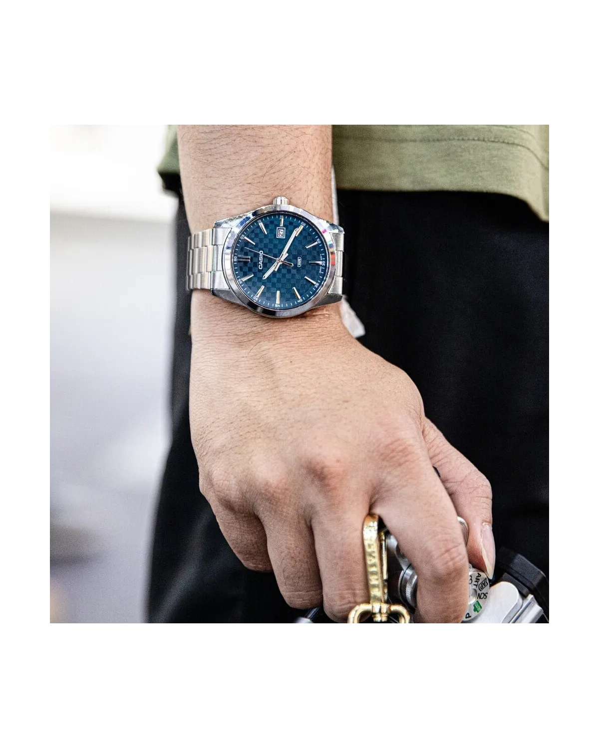 ZEGAREK MĘSKI CASIO MTP-VD03D-2A2 + BOX ZEGAREK MĘSKI CASIO MTP-VD03D-2A2 + BOX