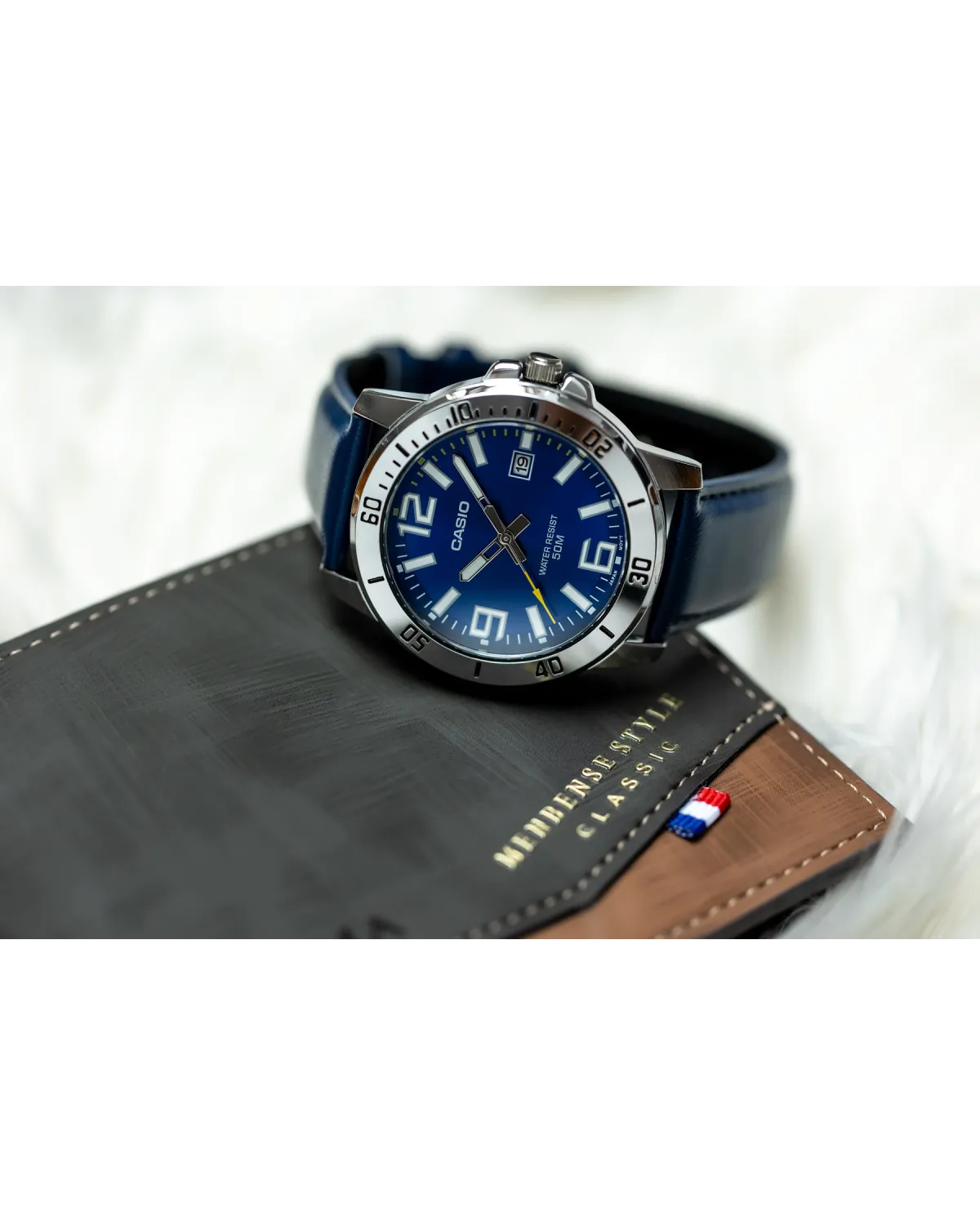 ZEGAREK MĘSKI CASIO MTP-VD01L-2BV (zd169a) + BOX ZEGAREK MĘSKI CASIO MTP-VD01L-2BV (zd169a) + BOX