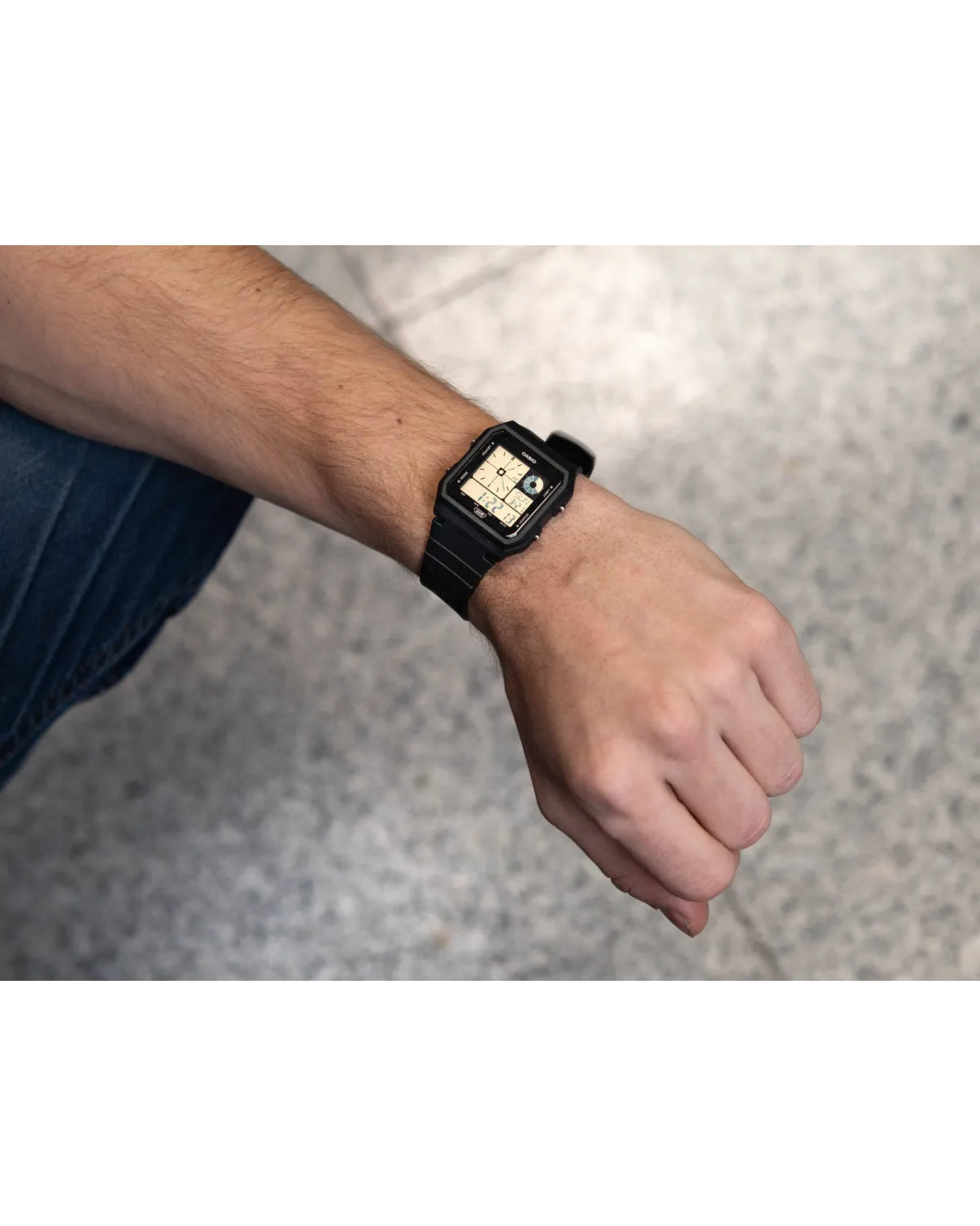 ZEGAREK MĘSKI CASIO Digital LF-20W-1A + BOX