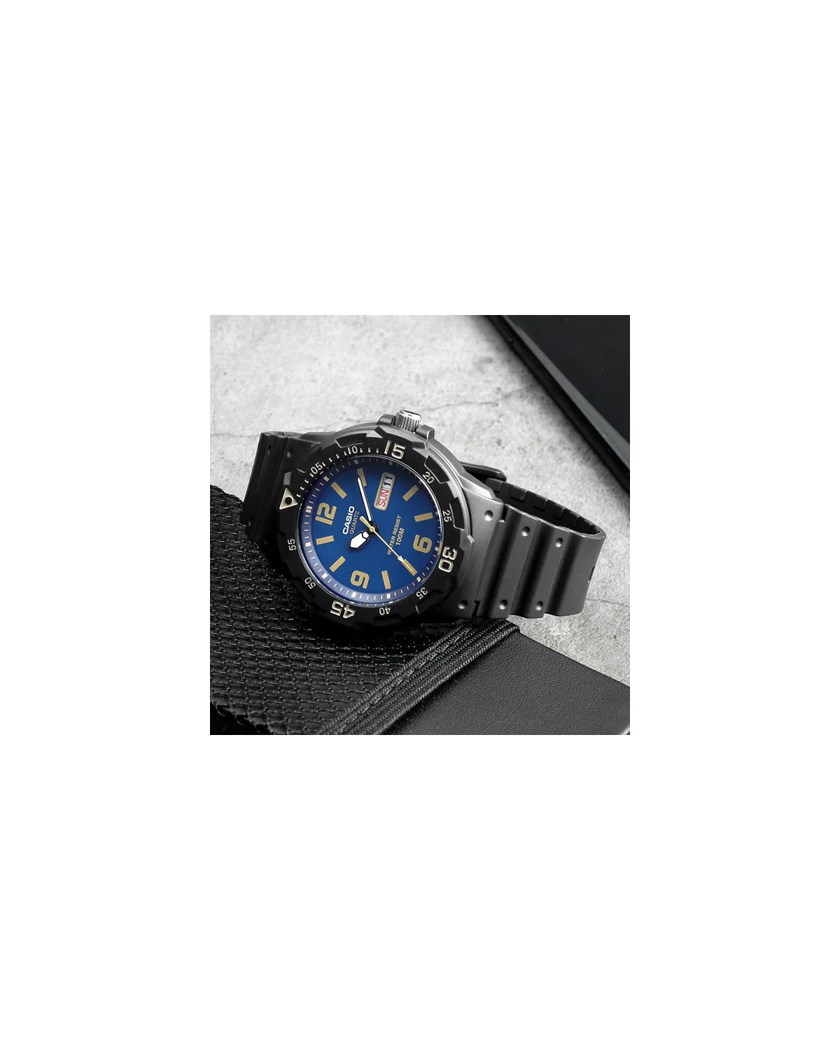 ZEGAREK MĘSKI CASIO MRW-200H-2B3 (zd147e) + BOX ZEGAREK MĘSKI CASIO MRW-200H-2B3 (zd147e) + BOX
