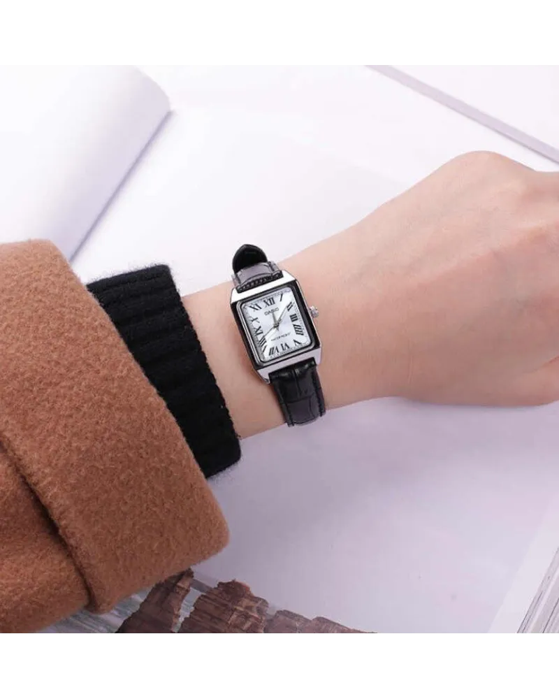 ZEGAREK DAMSKI CASIO LTP-V007L-7B1 + BOX (zd639g) ZEGAREK DAMSKI CASIO LTP-V007L-7B1 + BOX (zd639g)
