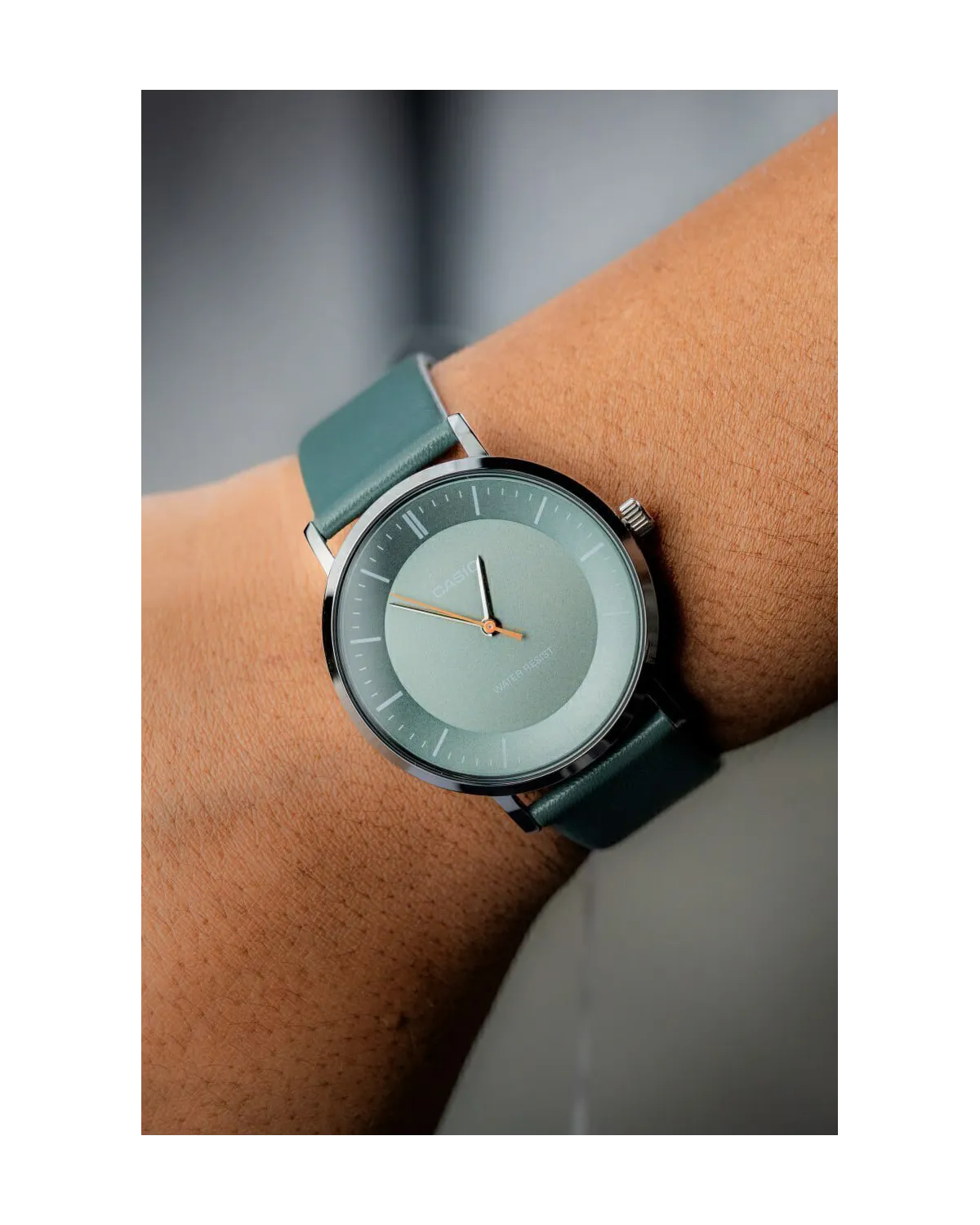 ZEGAREK MĘSKI CASIO  MTP-VT04L-8E + BOX