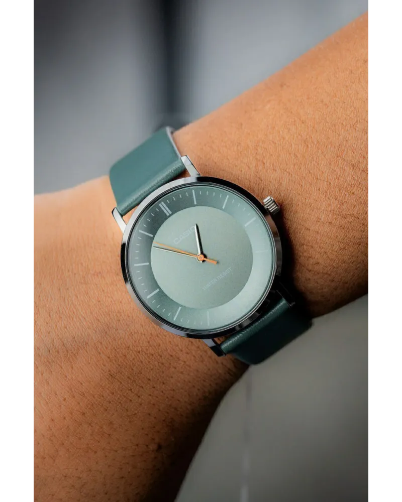 ZEGAREK MĘSKI CASIO  MTP-VT04L-8E + BOX