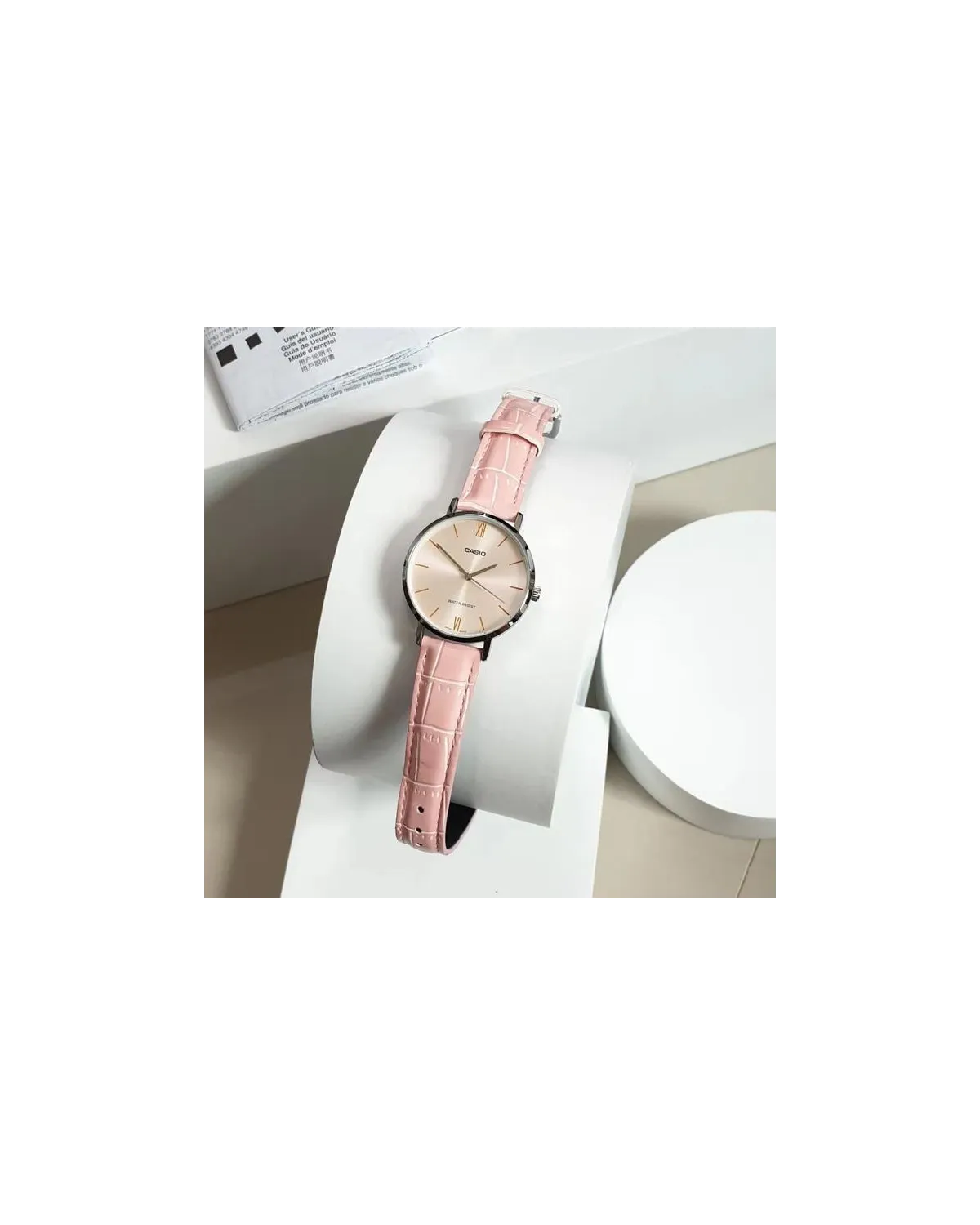 Zegarek Damski Casio LTP-VT01L-4B + BOX Zegarek Damski Casio LTP-VT01L-4B + BOX