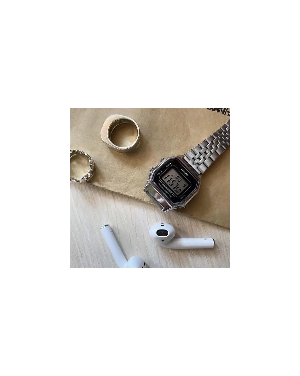 ZEGAREK DAMSKI CASIO VINTAGE LA680WA-1 (zd631a) + BOX ZEGAREK DAMSKI CASIO VINTAGE LA680WA-1 (zd631a) + BOX