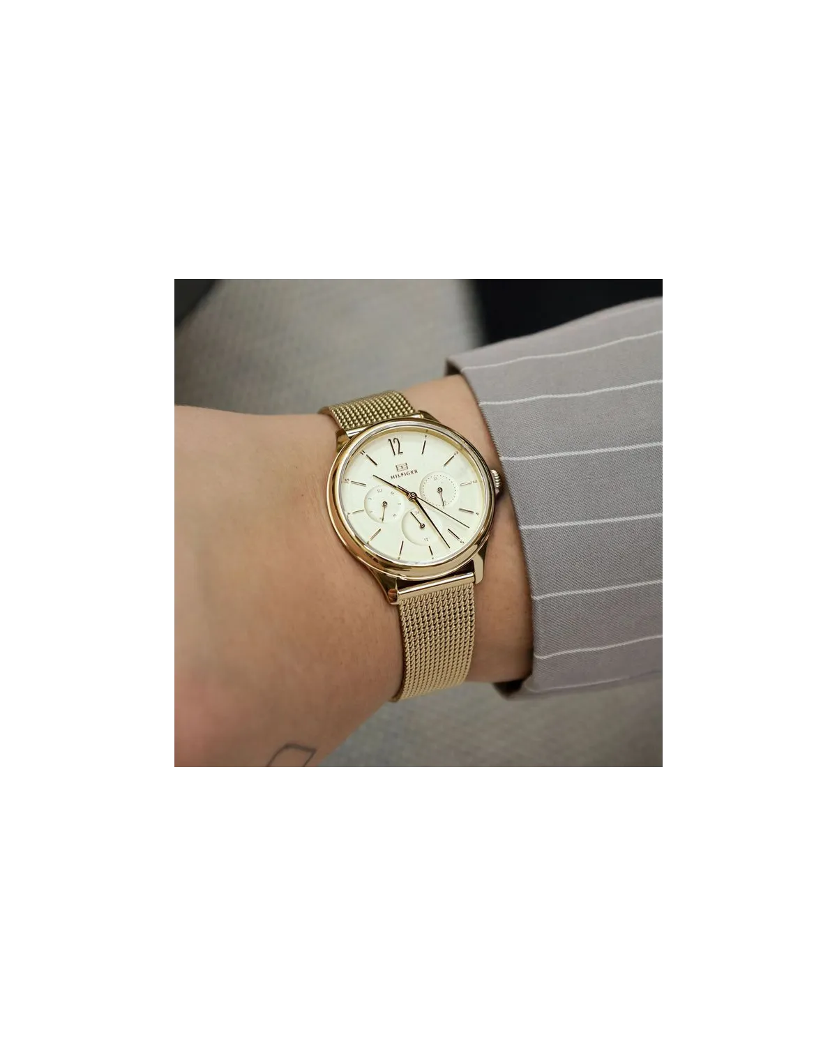 ZEGAREK DAMSKI TOMMY HILFIGER 1782458 Layla (zf608a) + BOX ZEGAREK DAMSKI TOMMY HILFIGER 1782458 Layla (zf608a) + BOX