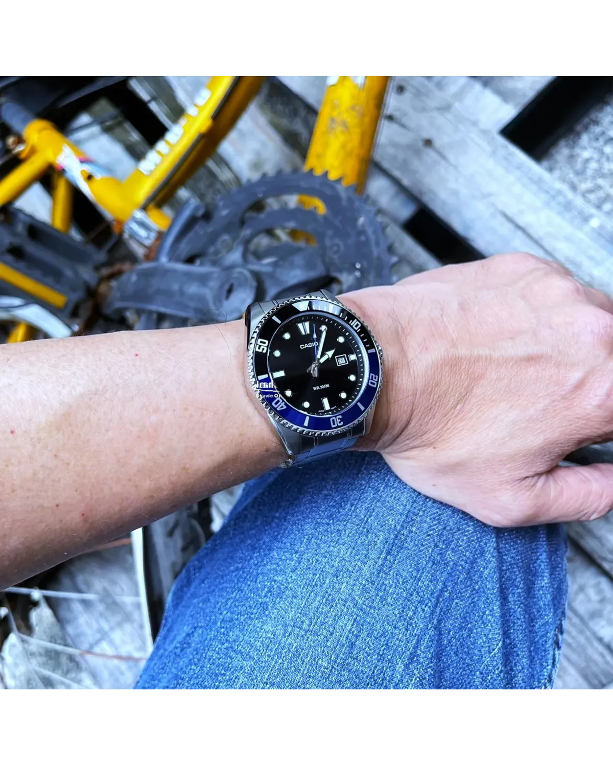 Zegarek Męski Casio MDV-107D-1A2 + BOX Zegarek Męski Casio MDV-107D-1A2 + BOX