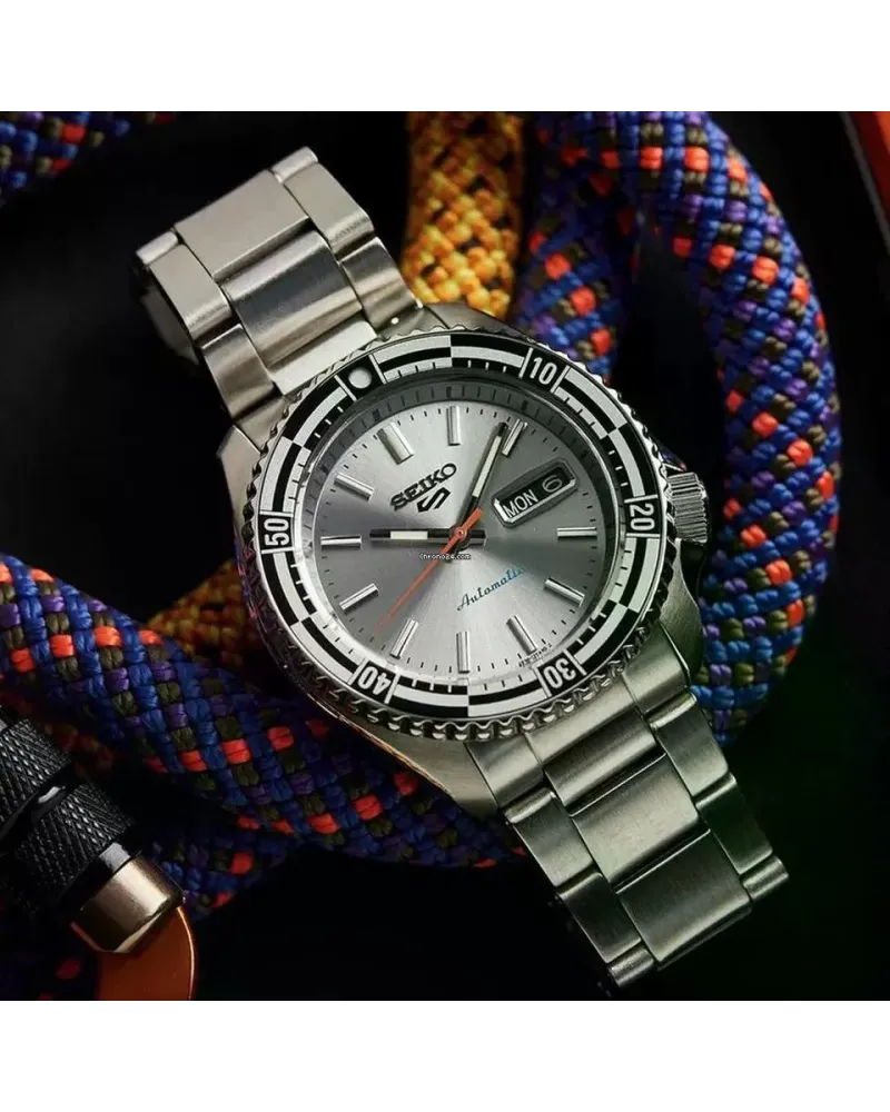 ZEGAREK MĘSKI SEIKO 5 Sports SRPK09K1+ BOX