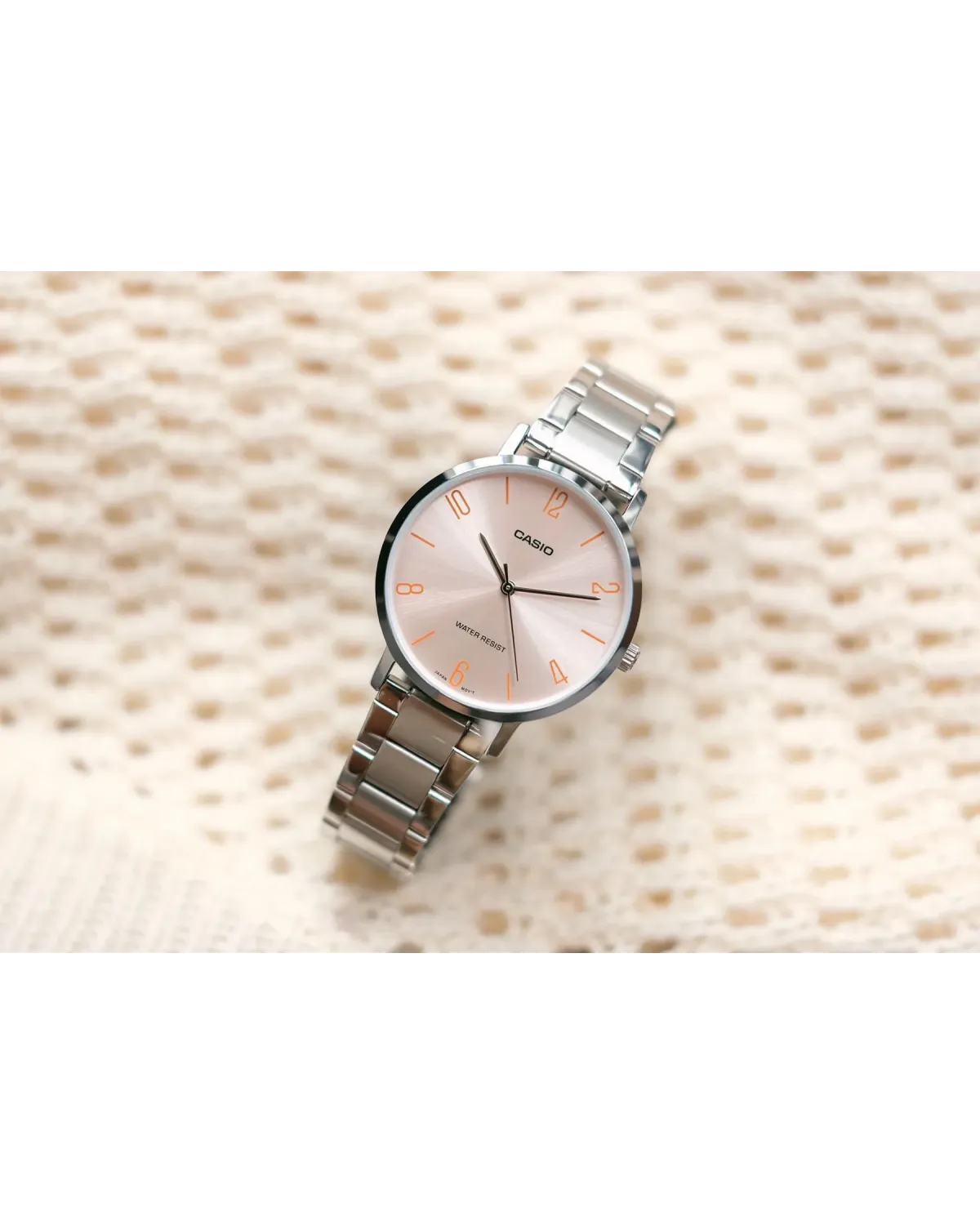 ZEGAREK DAMSKI CASIO LTP-VT01D-4B2 + BOX (zd613l) ZEGAREK DAMSKI CASIO LTP-VT01D-4B2 + BOX (zd613l)