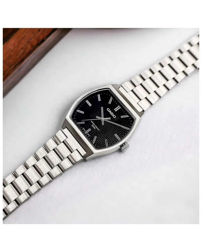 ZEGAREK MĘSKI CASIO MTP-B140D-1A + BOX ZEGAREK MĘSKI CASIO MTP-B140D-1A + BOX