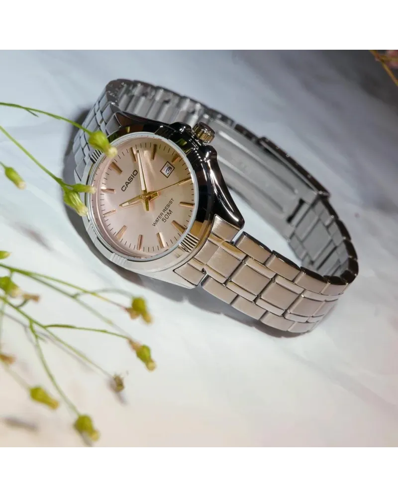 ZEGAREK DAMSKI CASIO LTP-1308D-4AVEF (zd605e) + BOX ZEGAREK DAMSKI CASIO LTP-1308D-4AVEF (zd605e) + BOX
