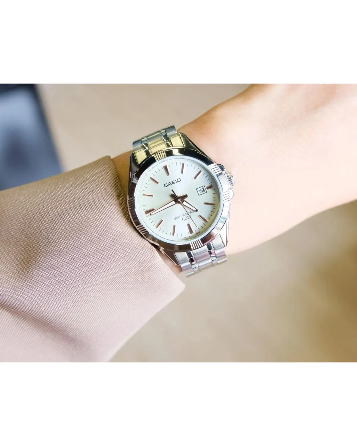 ZEGAREK DAMSKI CASIO LTP-1308D-9AVEF (zd605f) + BOX ZEGAREK DAMSKI CASIO LTP-1308D-9AVEF (zd605f) + BOX