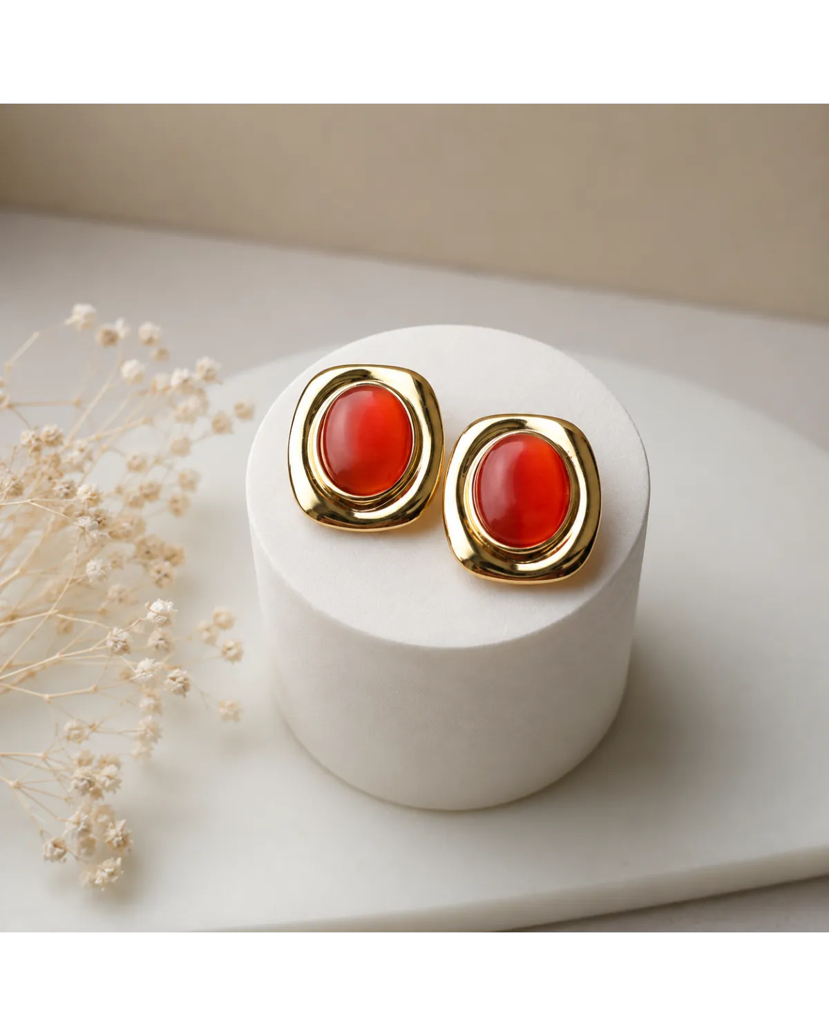 Kolczyki ze stali szlachetnej pozłacane 14k złotem, eleganckie czerwone kamień KST3610CZE Kolczyki ze stali szlachetnej pozłacane 14k złotem, eleganckie czerwone kamień KST3610CZE