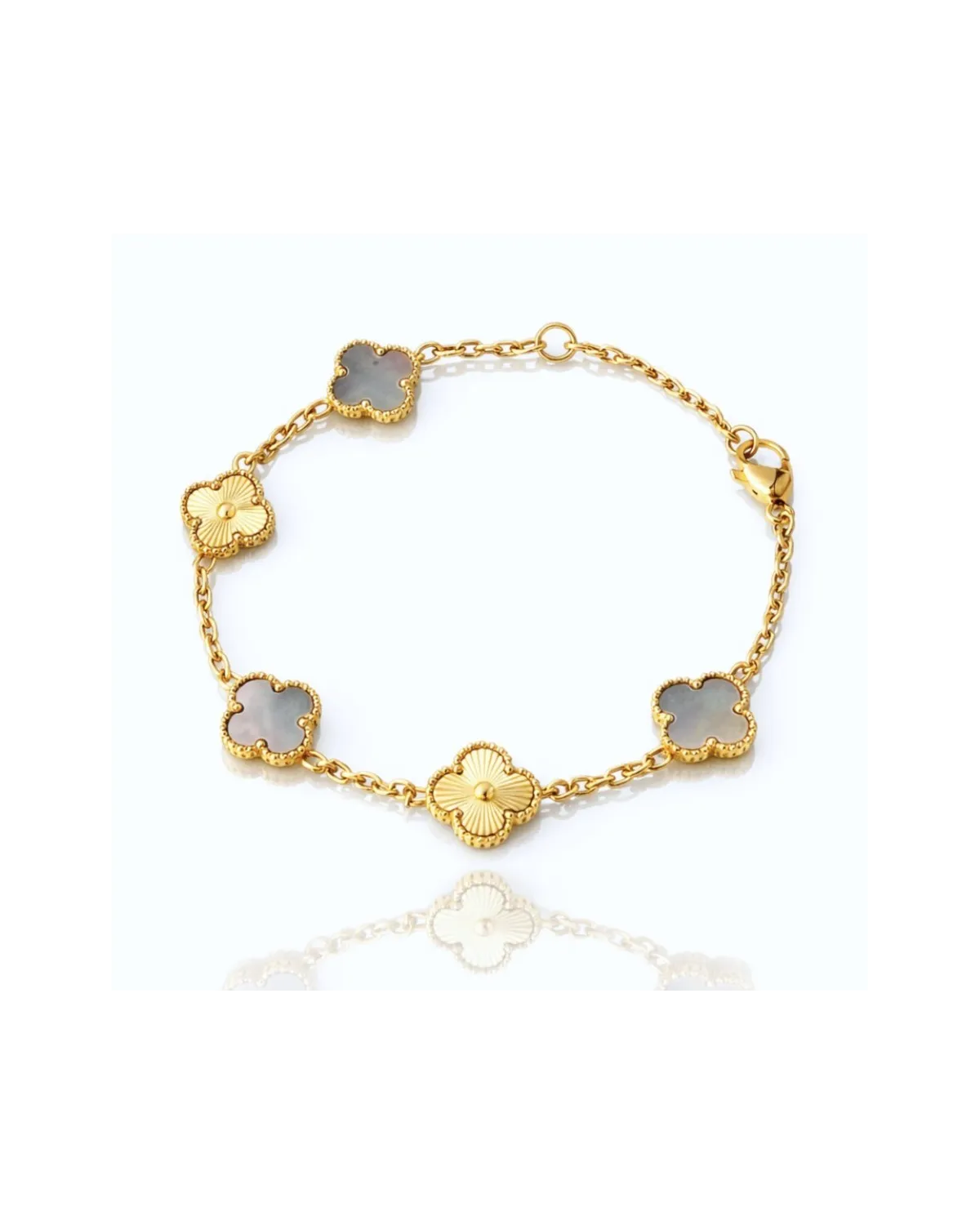 Bransoletka na rękę stal chirurgiczna pozłacana 14k złotem, koniczynka BST1602 Bransoletka na rękę stal chirurgiczna pozłacana 14k złotem, koniczynka BST1602