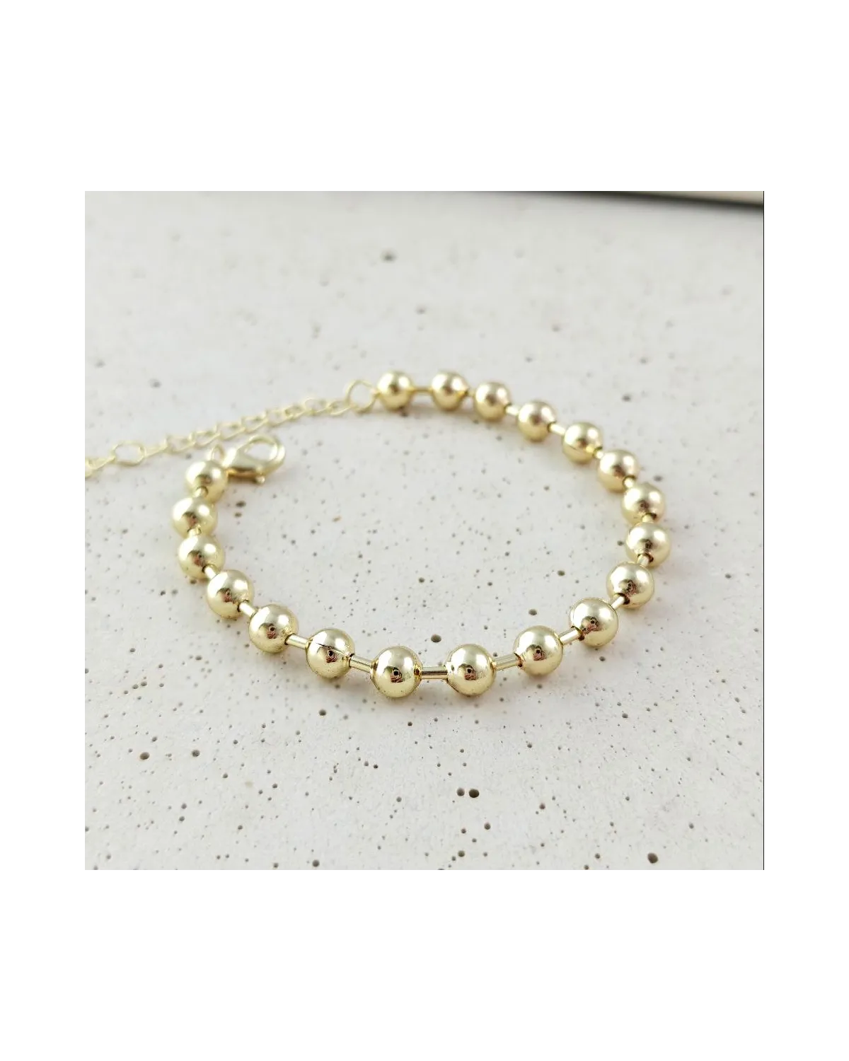 Bransoletka na rękę stal chirurgiczna pozłacana 14k złotem, kuleczki 6mm BST1762 Bransoletka na rękę stal chirurgiczna pozłacana 14k złotem, kuleczki 6mm BST1762