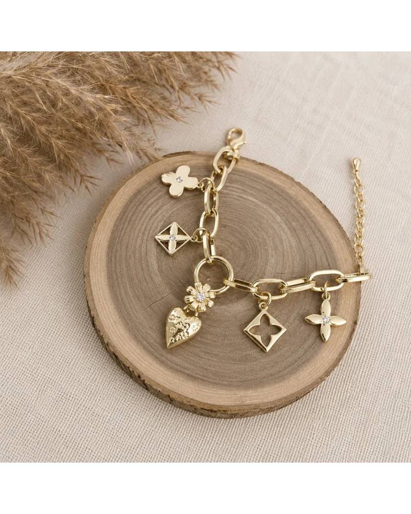 Bransoletka na rękę stal chirurgiczna pozłacana 14k złotem, gruba, zawieszki SERCE wytłaczane BST1810 Bransoletka na rękę stal chirurgiczna pozłacana 14k złotem, gruba, zawieszki SERCE wytłaczane BST1810