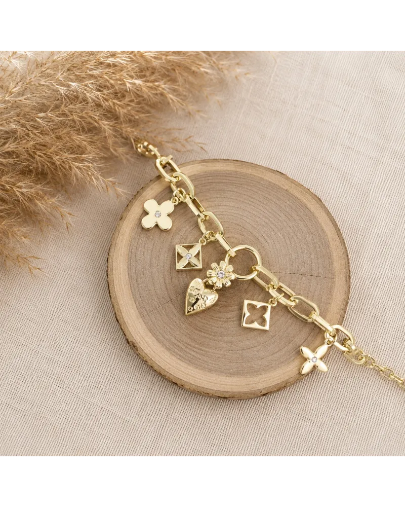 Bransoletka na rękę stal chirurgiczna pozłacana 14k złotem, gruba, zawieszki SERCE wytłaczane BST1810 Bransoletka na rękę stal chirurgiczna pozłacana 14k złotem, gruba, zawieszki SERCE wytłaczane BST1810