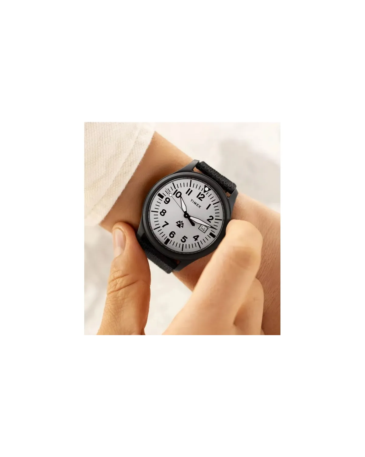ZEGAREK MĘSKI TIMEX TW2W23400