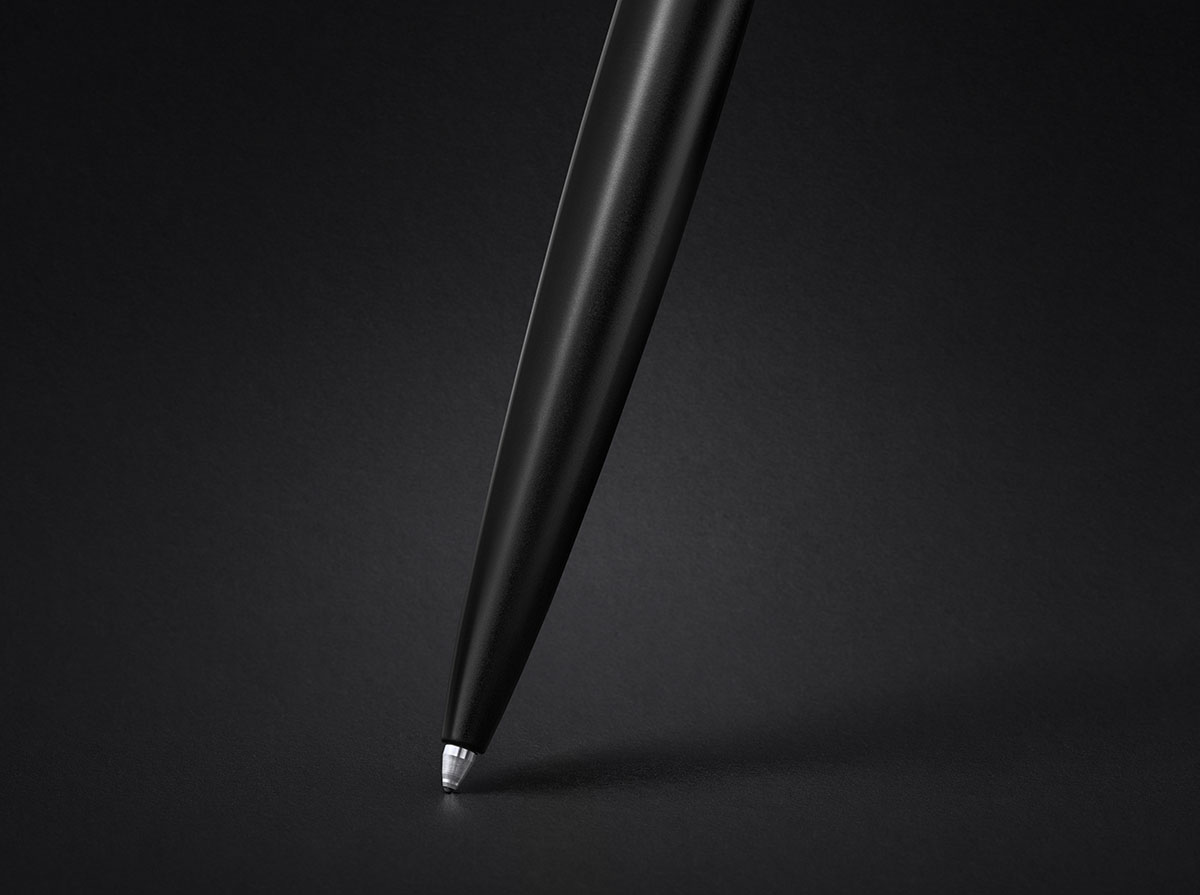 Długopis Parker Jotter XL Legacy of Flight 2227803 matowy czarny korpus i stalowa końcówka