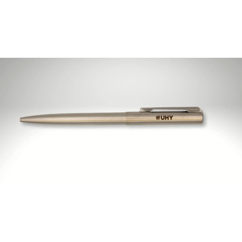 Srebrny długopis Waterman Allure CT z grawerem logo UHY na białym tle