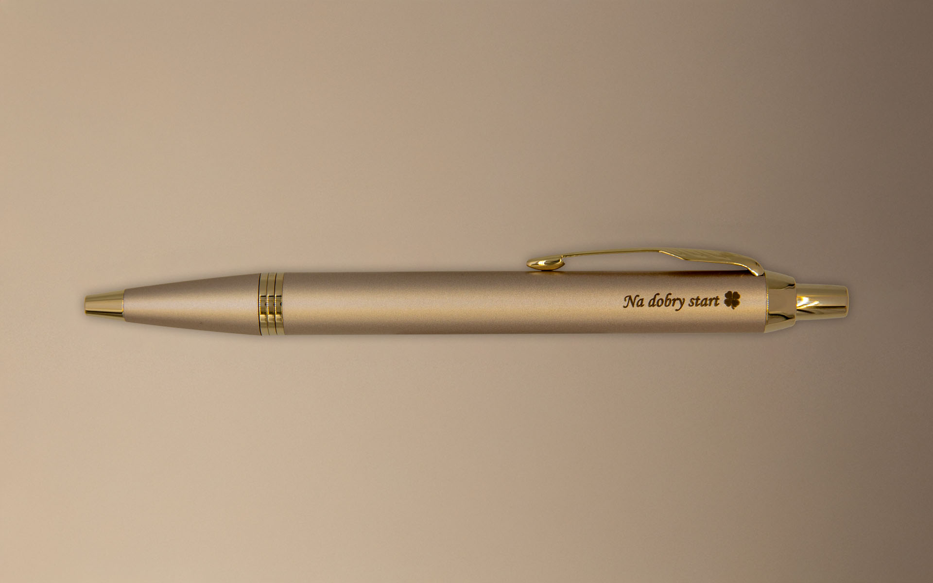 Długopis Parker złoty z grawerem Na dobry start, elegancki długopis personalizowany na prezent