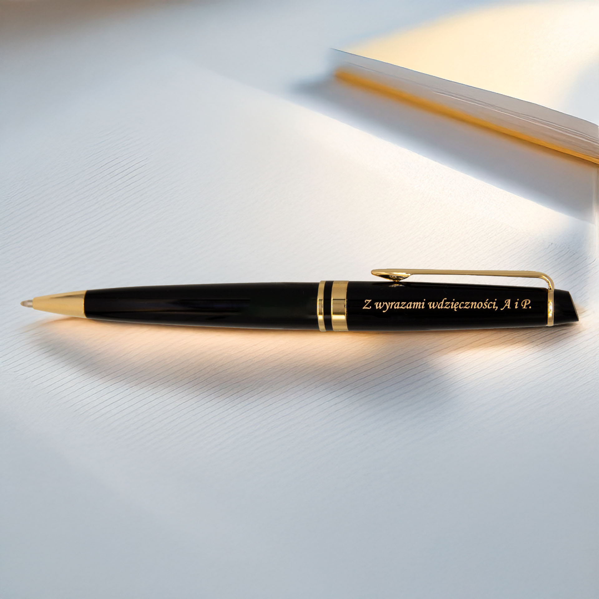 Długopis Waterman Expert czarny GT [S0951700] – lakierowana czerń, złote wykończenia, grawer dedykacji na korpusie