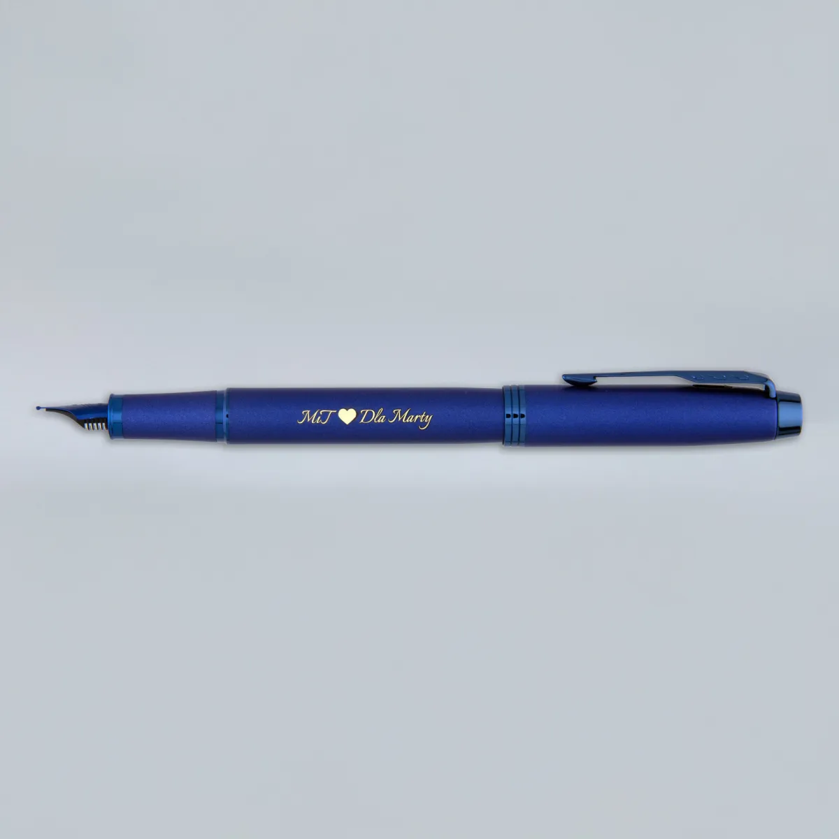 Pióro wieczne Parker IM Professionals Monochrome Blue z grawerem „M.T ♥ Dla Marty”