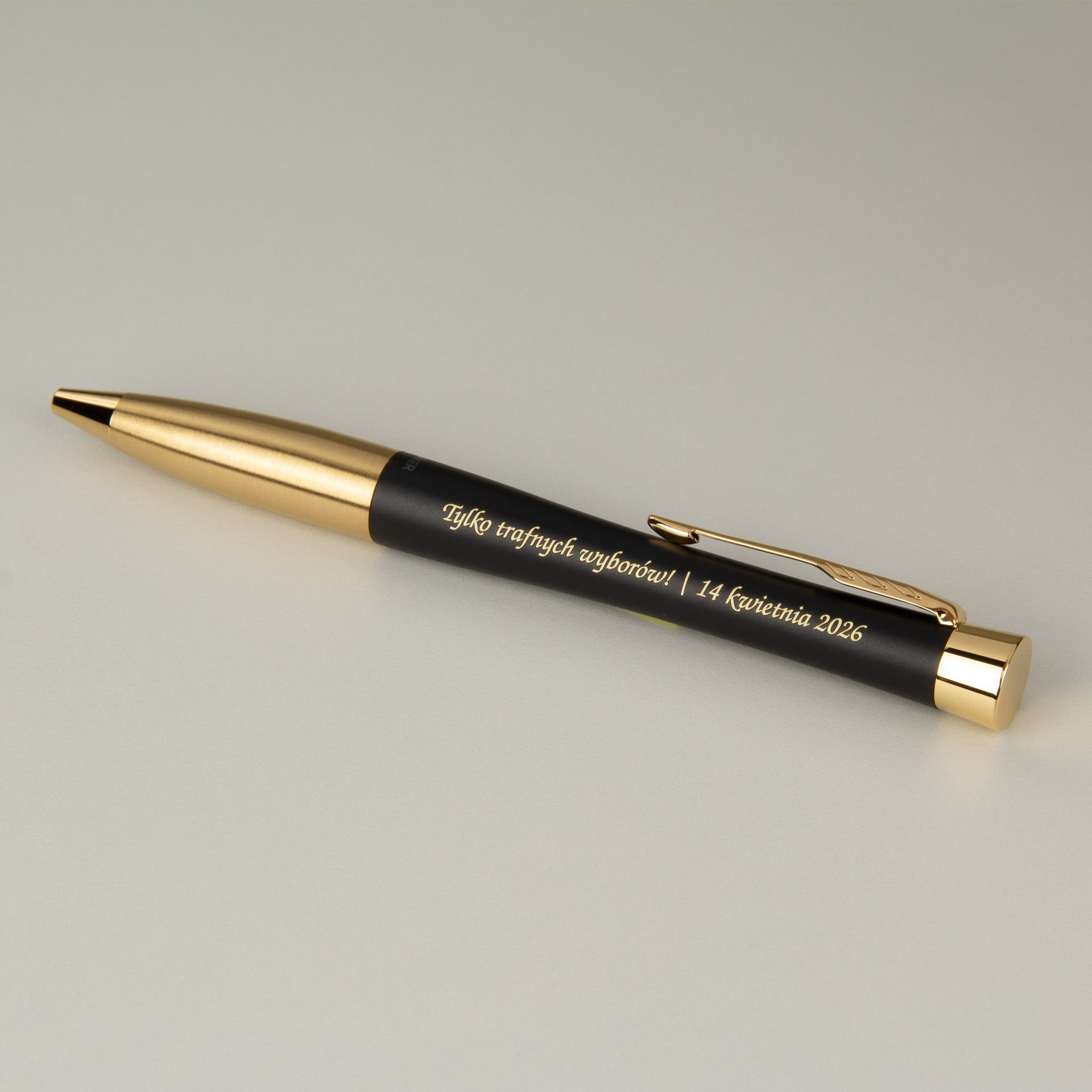 Długopis Parker Urban Czarny Matowy GT (2143640) z grawerem „Tylko trafnych wyborów”