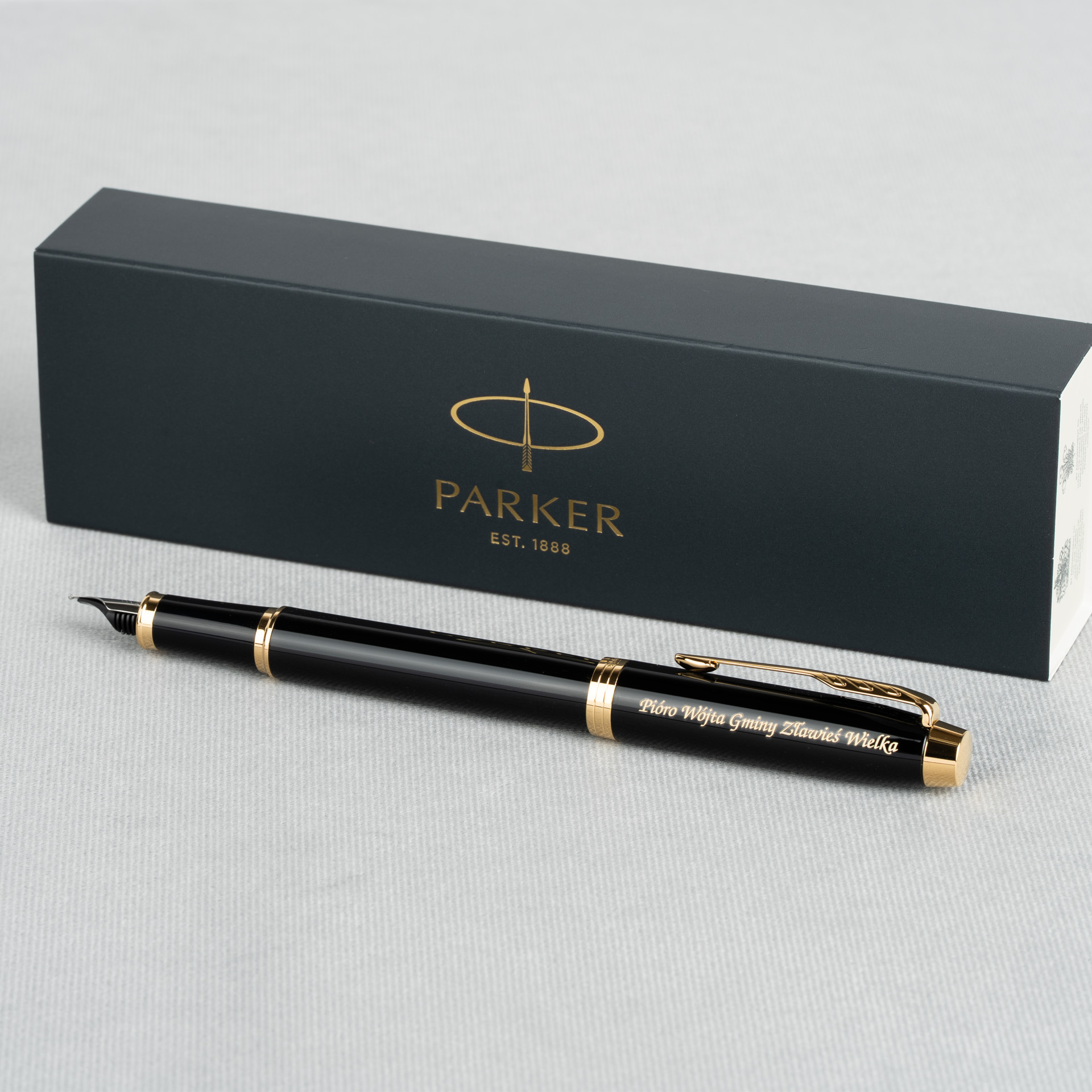 Pióro wieczne Parker IM Czarne GT 1931652 z grawerem „Pióro Wójta Gminy Zławieś Wielka”, czarny lakier i złote wykończenia w pudełku