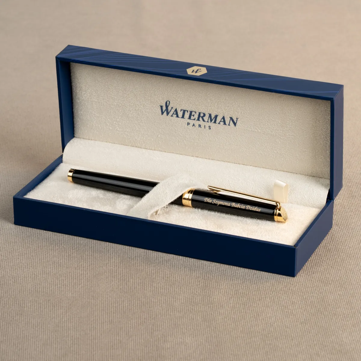 Pióro wieczne Waterman Hemisphere czarne GT S0920610 w eleganckim etui z grawerem