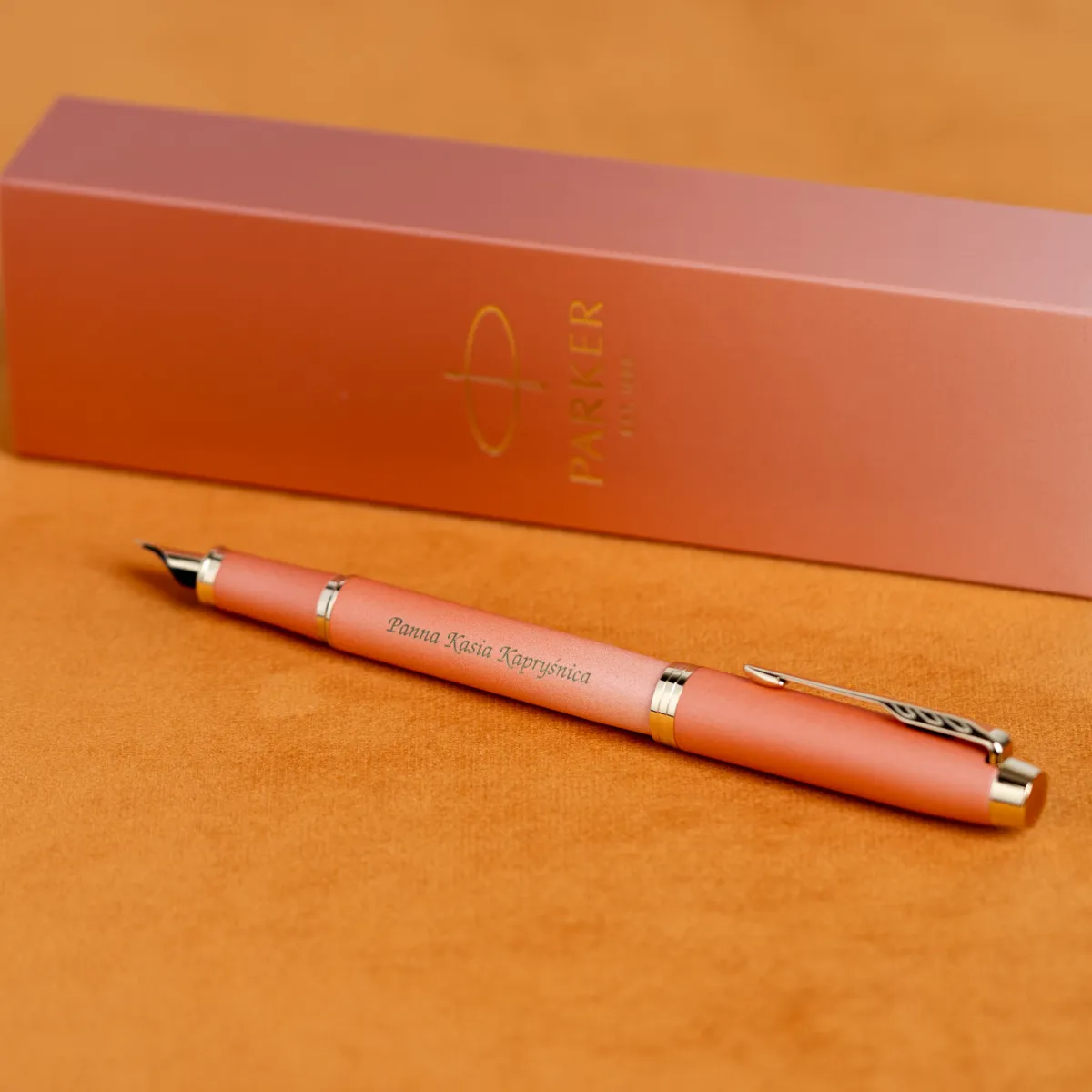Pióro wieczne Parker IM Rituals Turquoise Orange z grawerem na pomarańczowym korpusie