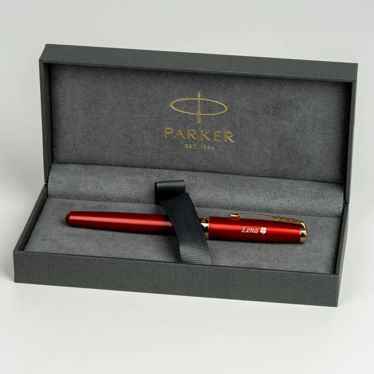 Pióro wieczne Parker Sonnet Czerwona Laka GT w etui z grawerem imienia.
